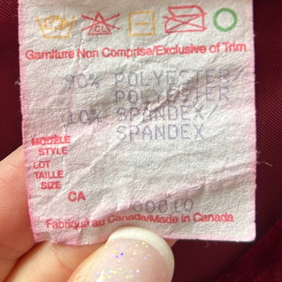 🇨🇦 The Work Velvet Top (NWOT) - Picture 10 of 10